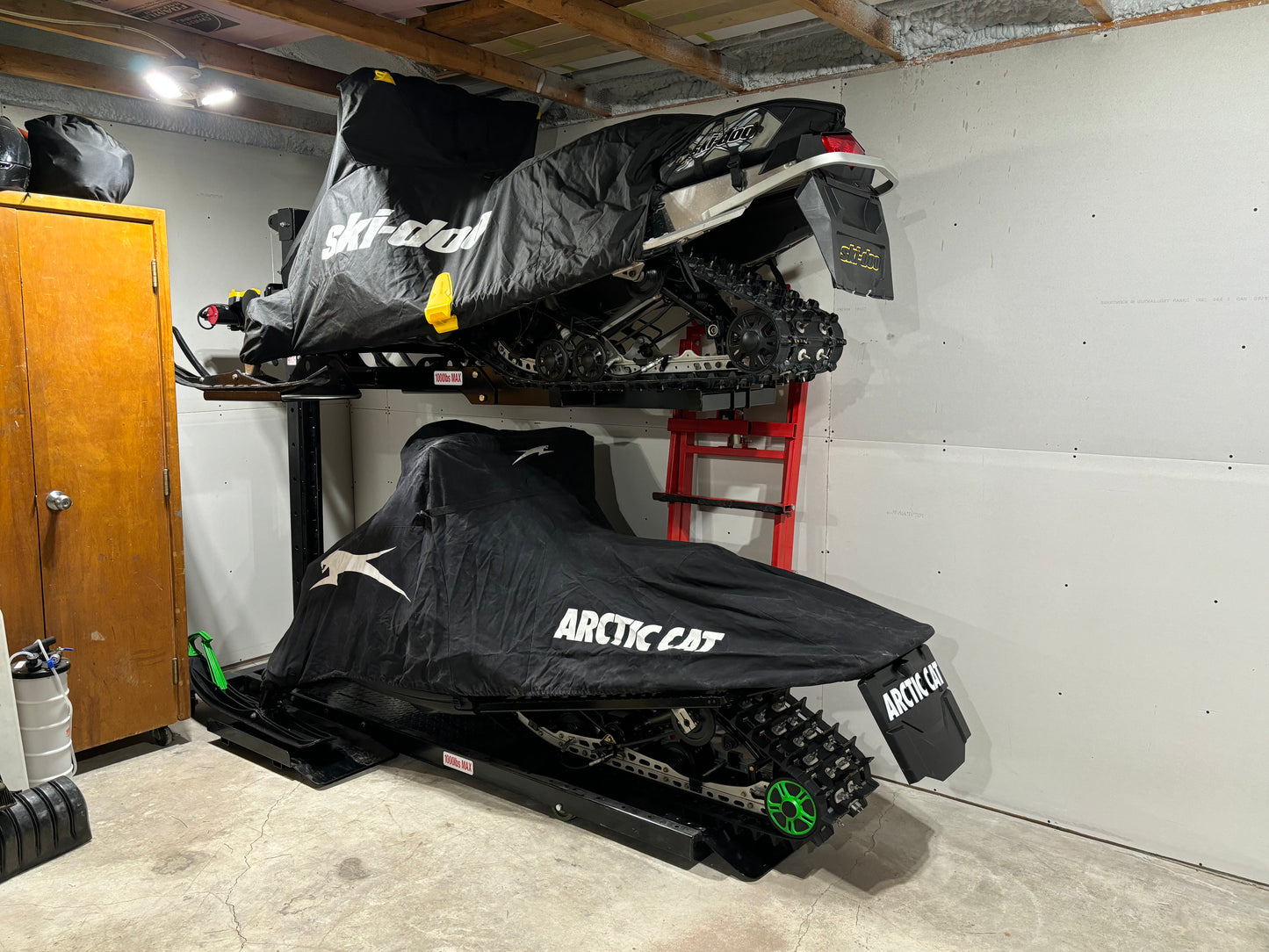Snowmobile Hoist